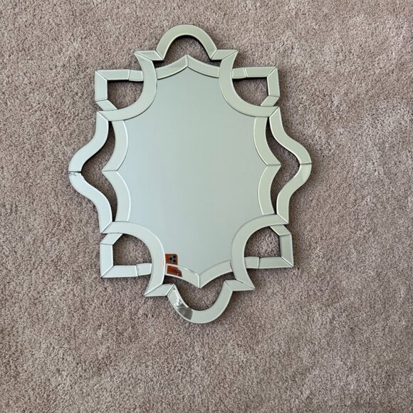 Pier1 Mirror - Picture 2 of 4